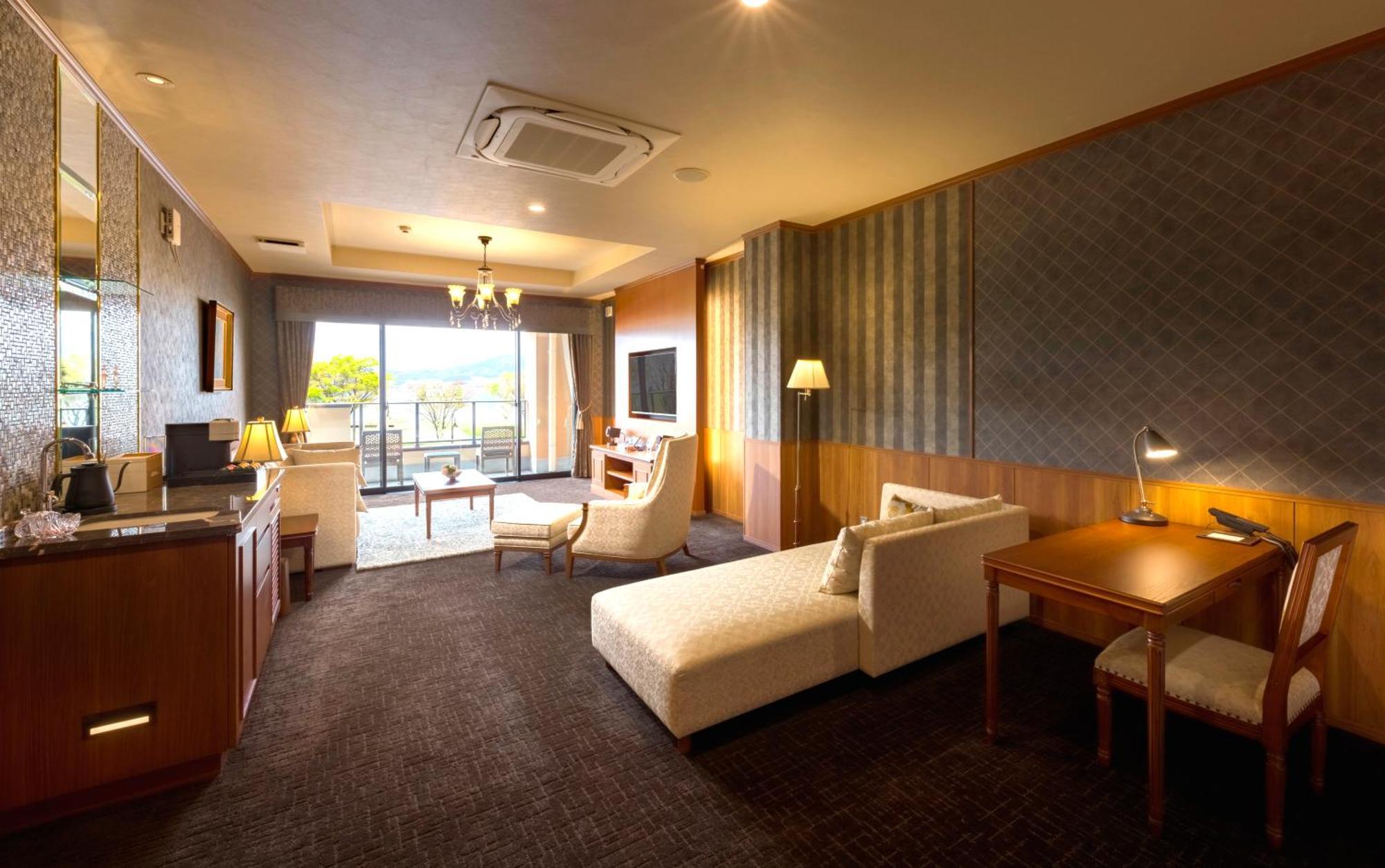 סווה Katakura Silk Hotel מראה חיצוני תמונה