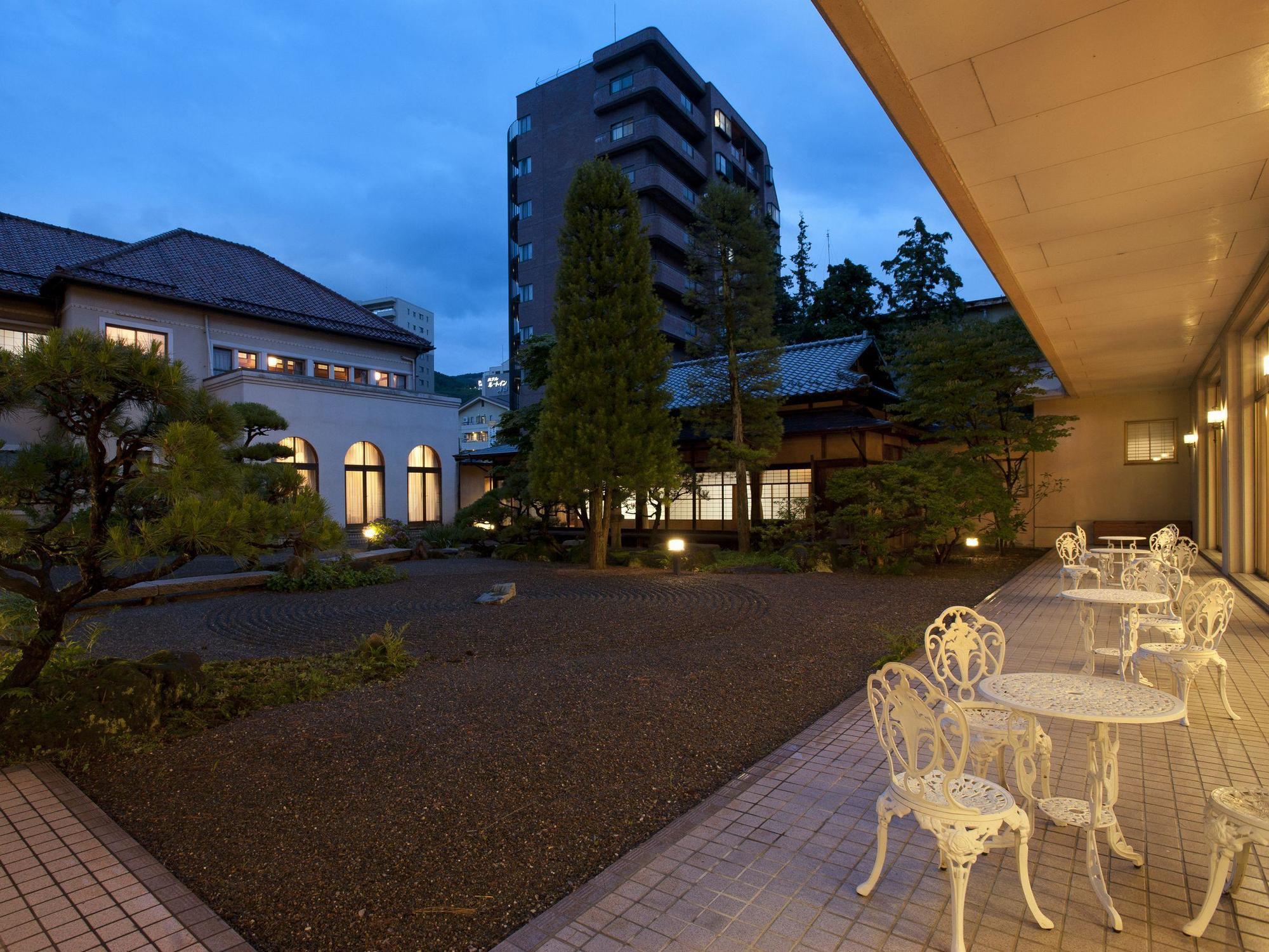 סווה Katakura Silk Hotel מראה חיצוני תמונה
